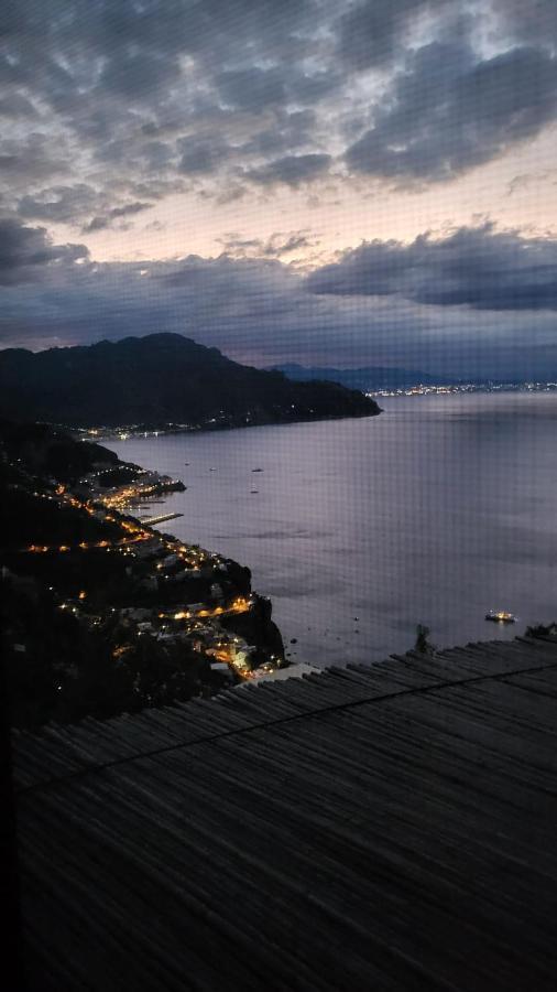 La Casetta Nel Bosco, Amalfi Exterior foto